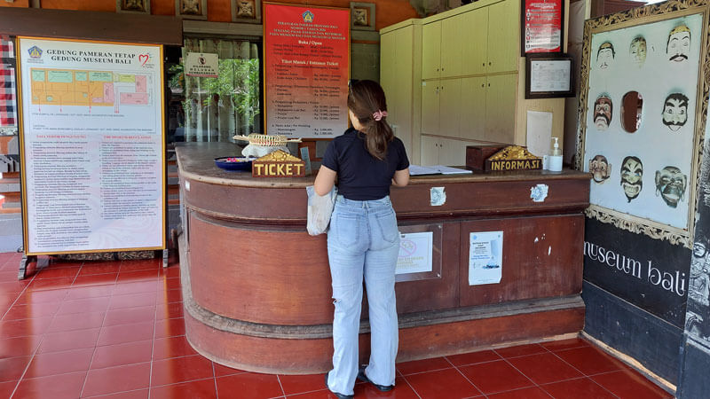 Counter and Price List for Bali Museum Entrance Tickets