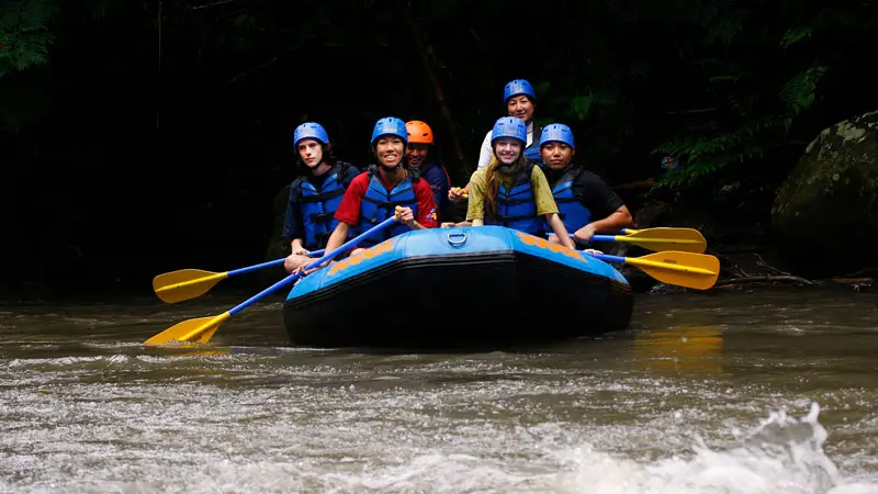 White water rafting on the Ayung River, one of the Attractions in Ubud for a Family Vacation