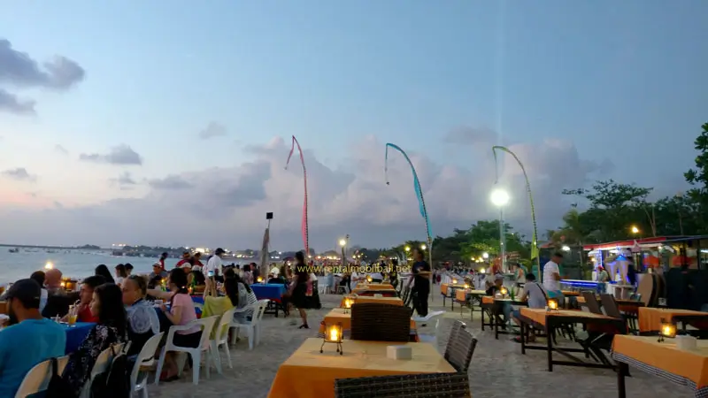 Jimbaran beachside cafe with grilled seafood dishes, Jimbaran Travel Guide for Beginners